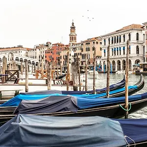  Appartamento Charming On The Grand Canal R&r